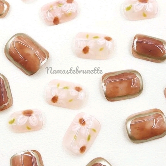 2/$16 Floral Boho Press on Nails - Picture 3 of 5